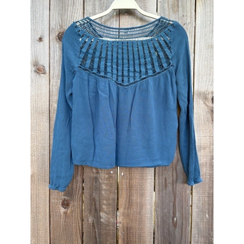 Aeropostale Crochet Top Long Sleeve Peasant Blouse Boho Blue Medium - Picture 2 of 5